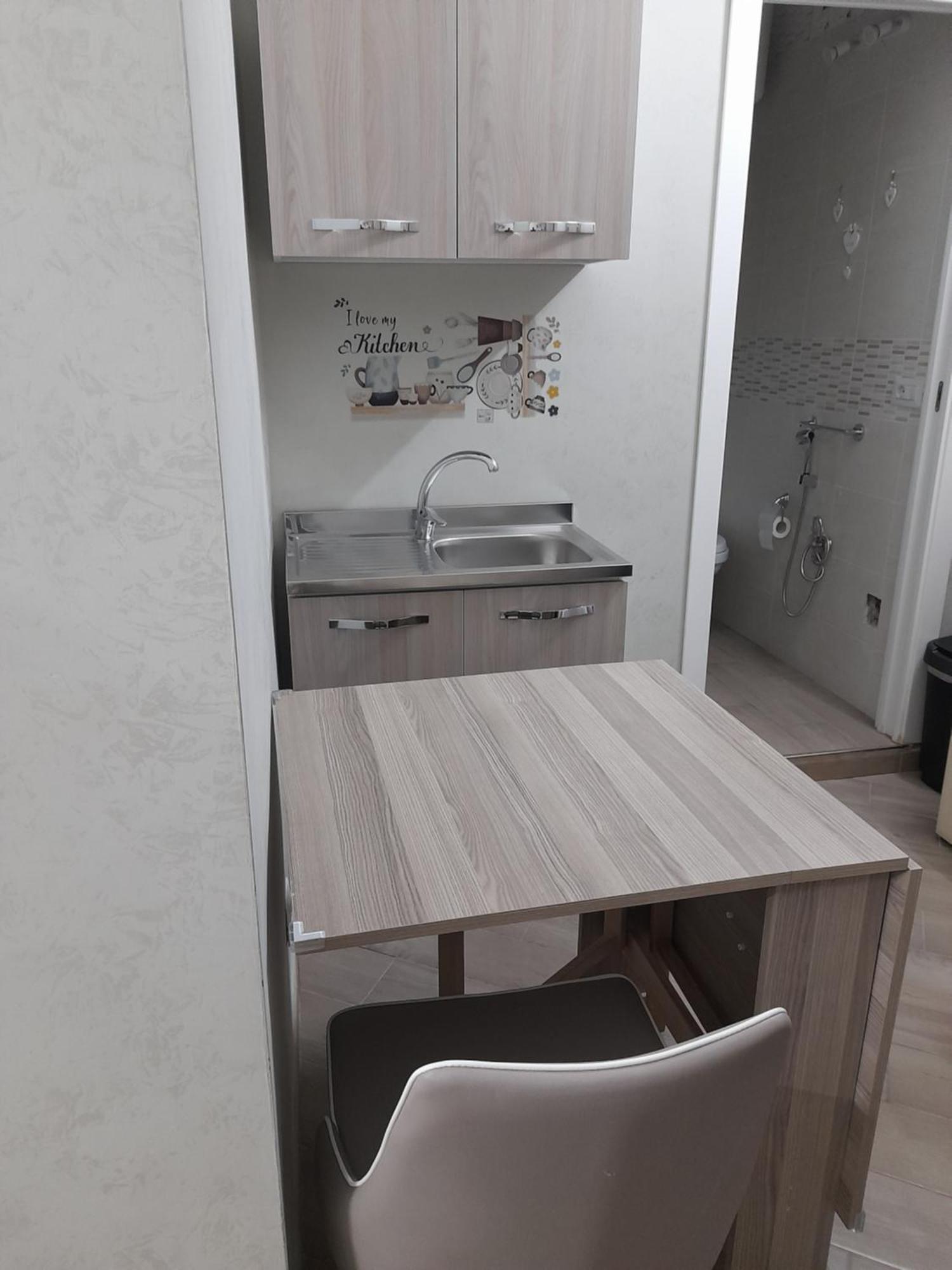 B&B Desiree Бари Экстерьер фото
